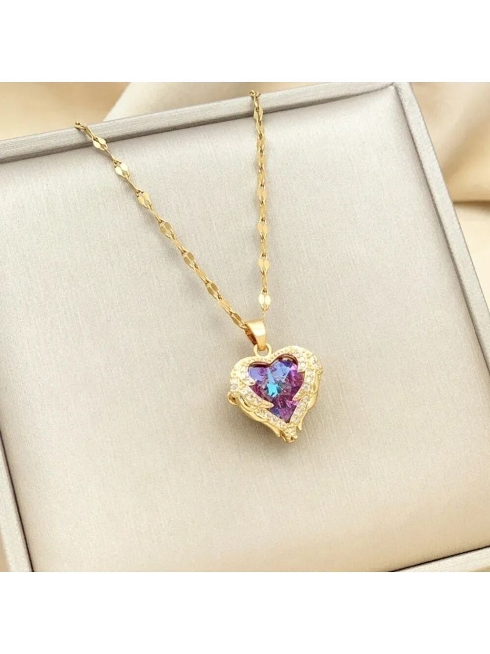 Stainless Steel Fashion Gold Plated Heart Shape Pendant Necklace